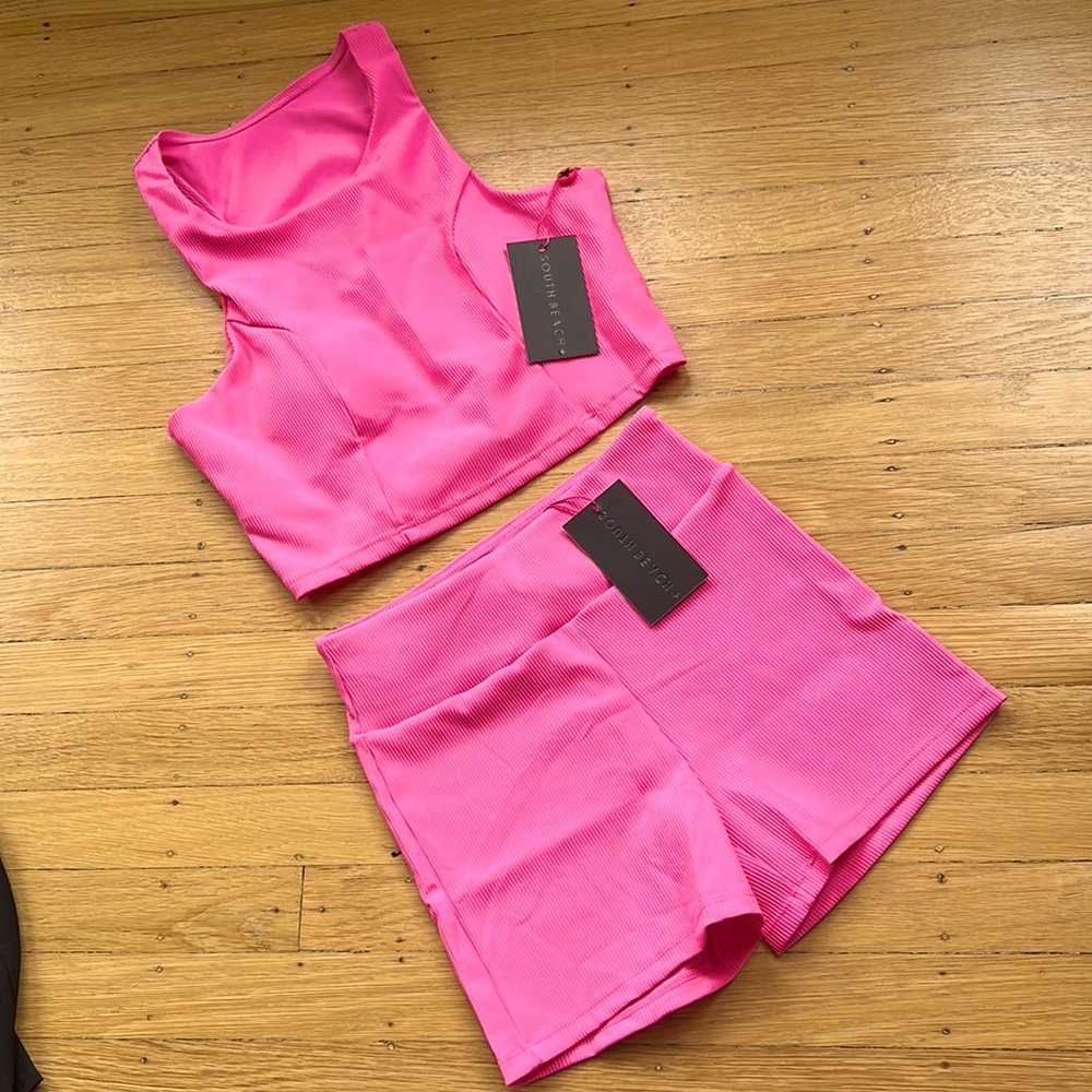 ASOS Barbie pink spandex workout / athleisure wear set!